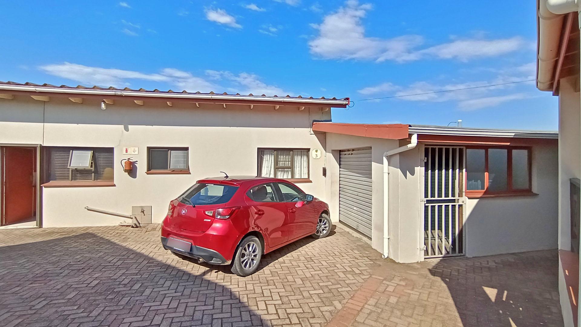 Front View of property in Shelly Beach