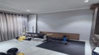 Bed Room 2 of property in Queensburgh