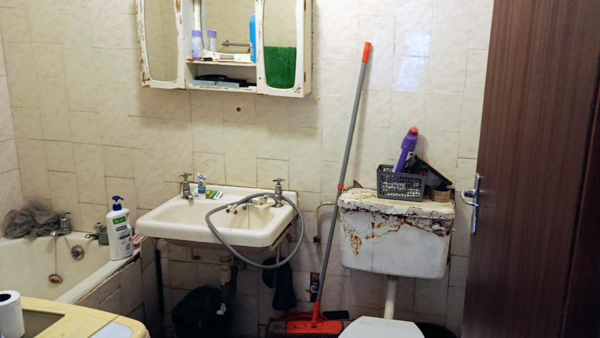 Bathroom 1 of property in Bloemfontein