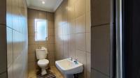 Bathroom 1 - 5 square meters of property in Glen Marais