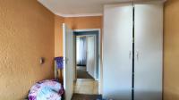 Bed Room 1 - 9 square meters of property in Glen Marais