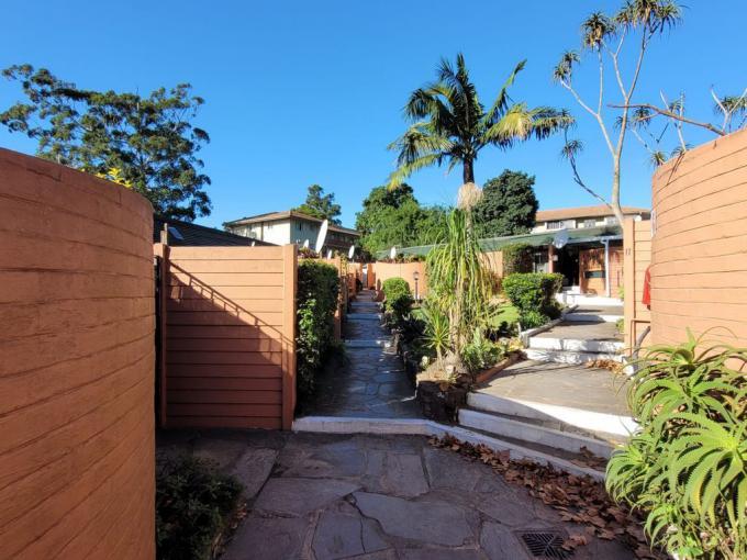 1 Bedroom Simplex for Sale For Sale in Pinetown  - MR681184