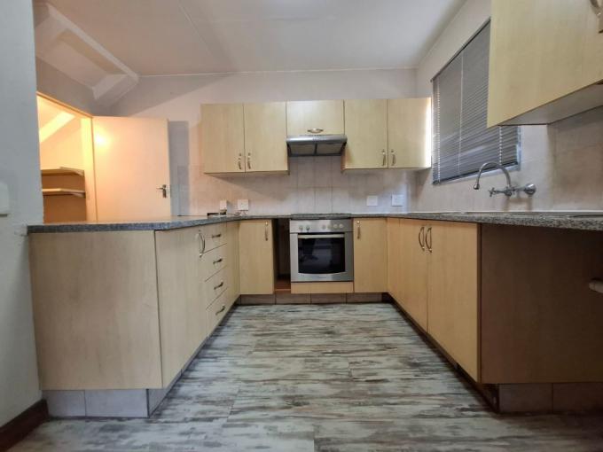 2 Bedroom Simplex for Sale For Sale in Annlin - MR681195