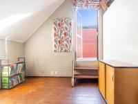  of property in Magaliessig