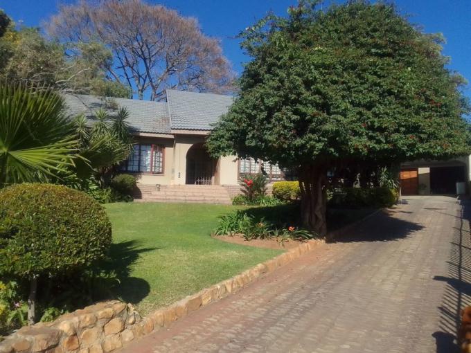4 Bedroom House to Rent in Geelhoutpark - Property to rent - MR681206