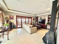  of property in Oakdene