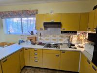  of property in Glenvista