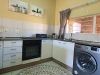  of property in Liefde en Vrede