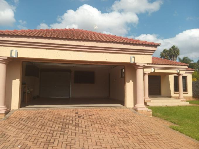 3 Bedroom House to Rent in Polokwane - Property to rent - MR681224