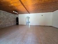  of property in Brackenhurst