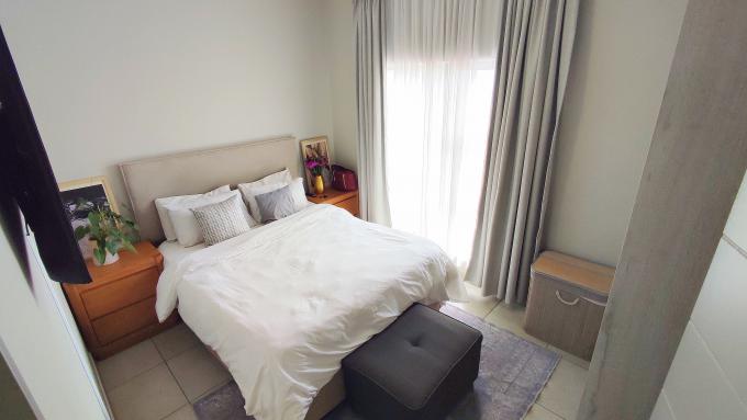 2 Bedroom Apartment for Sale For Sale in Amberfield - MR681272