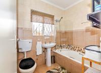  of property in Van Riebeeckpark