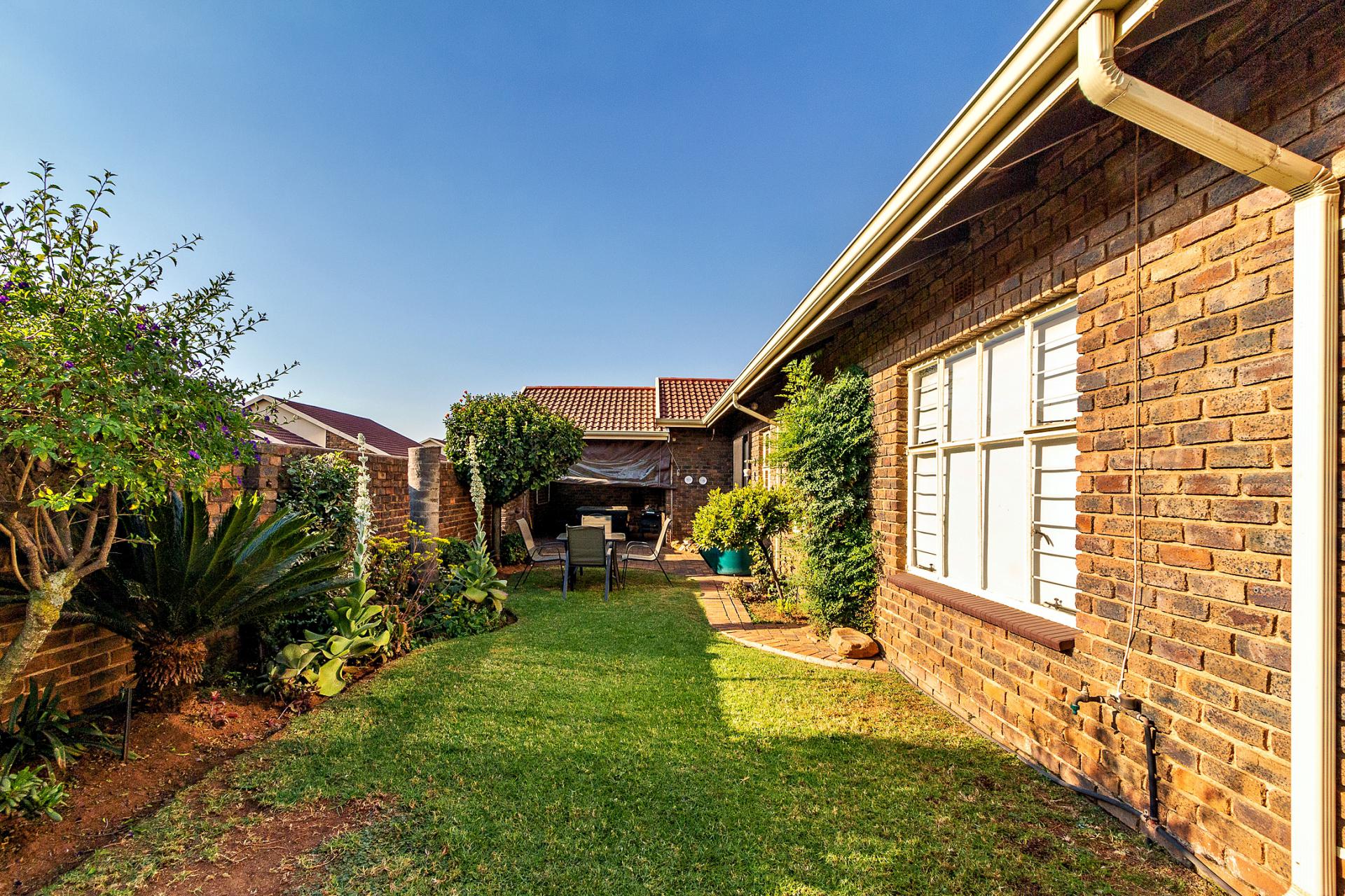 of property in Birchleigh North