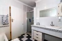  of property in Birchleigh North