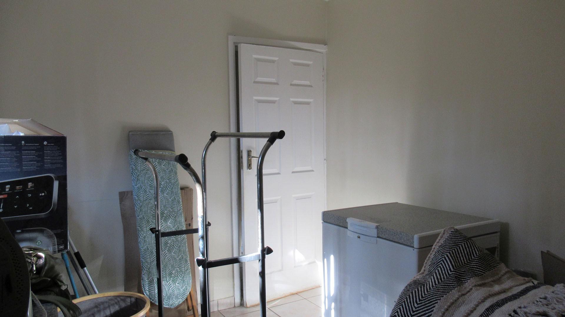 Bed Room 1 - 9 square meters of property in Northwold