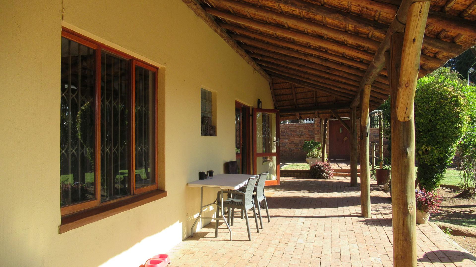 Patio - 66 square meters of property in Northwold