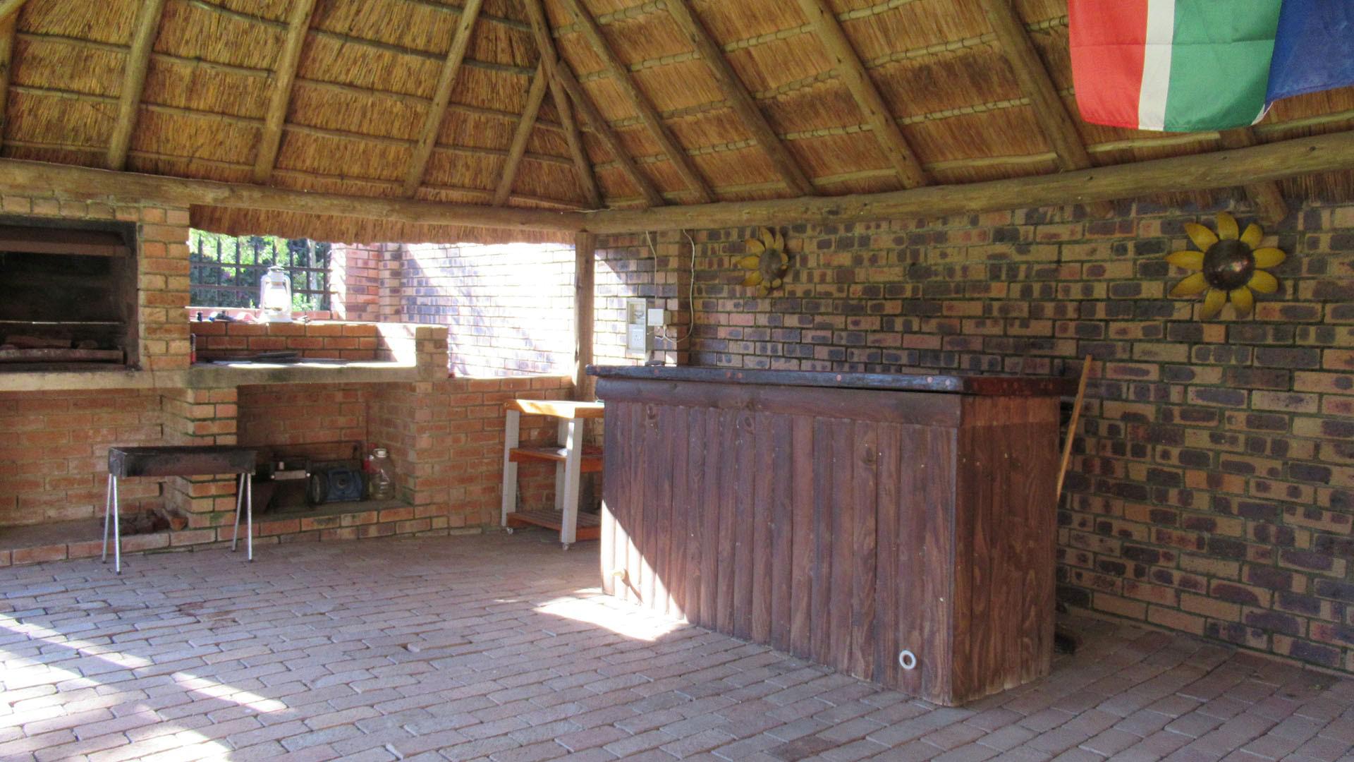 Entertainment - 32 square meters of property in Northwold