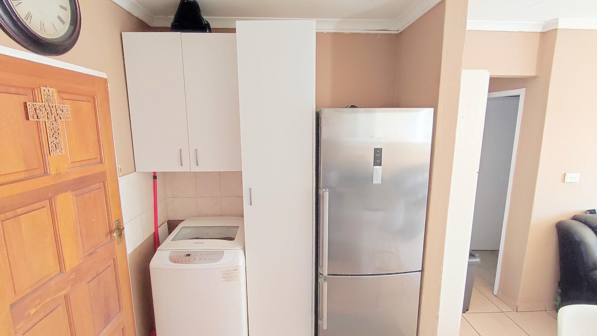  of property in Heuwelsig Estate