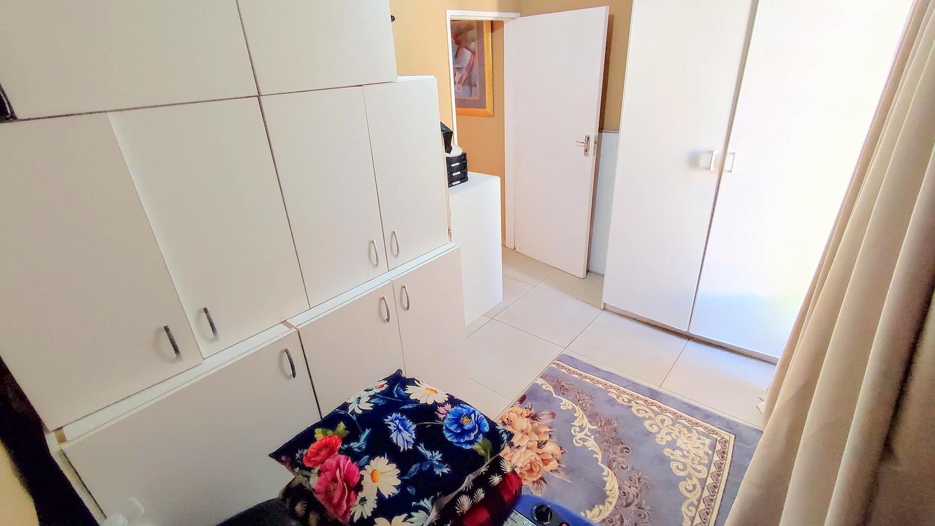  of property in Heuwelsig Estate