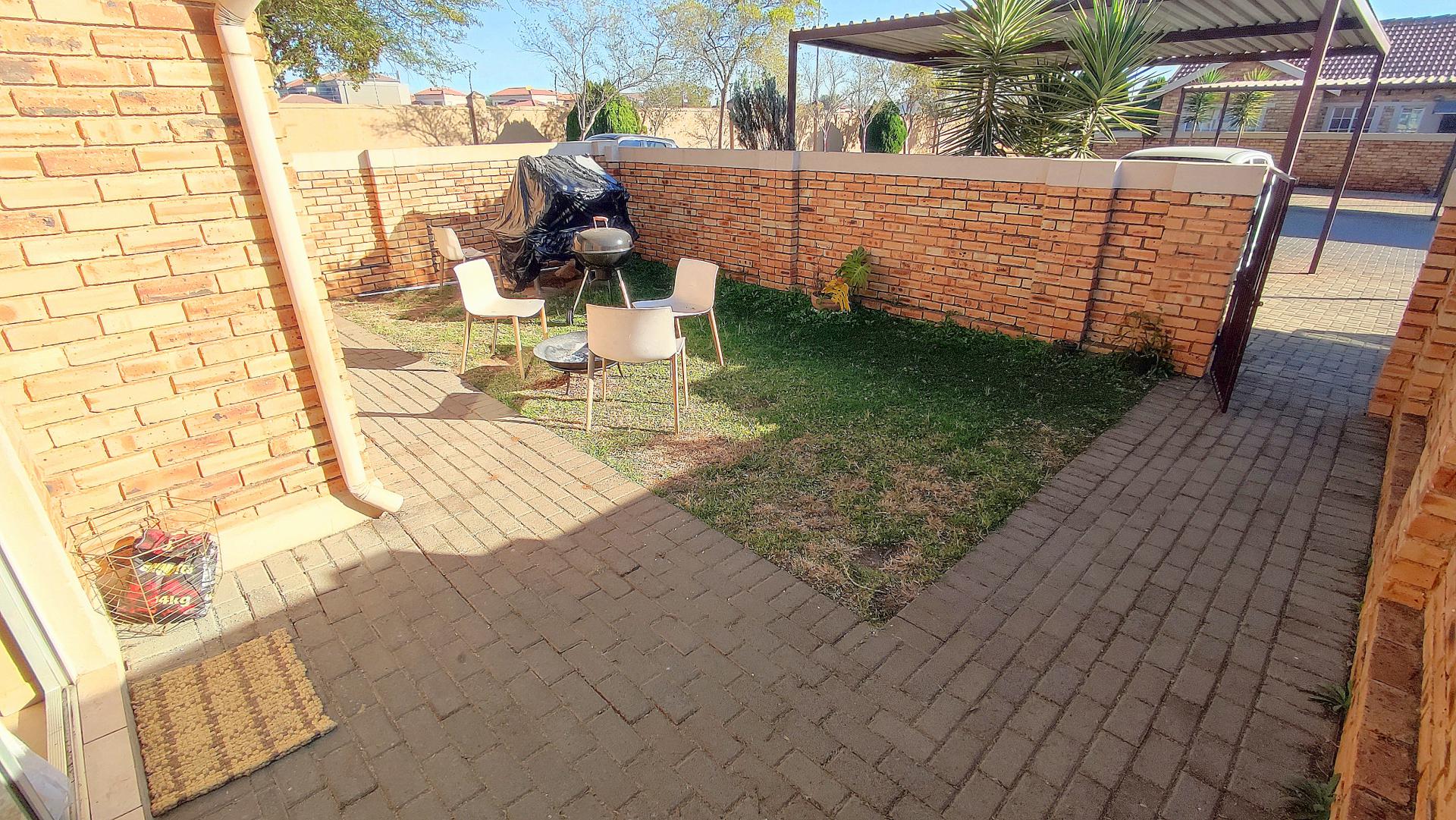  of property in Heuwelsig Estate