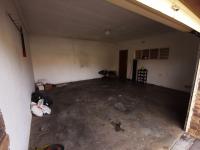 Garage of property in Birchleigh North