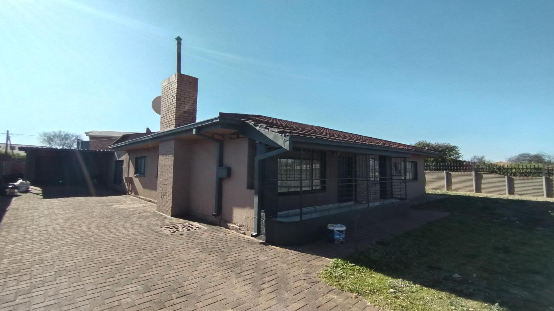 Front View of property in Vanderbijlpark