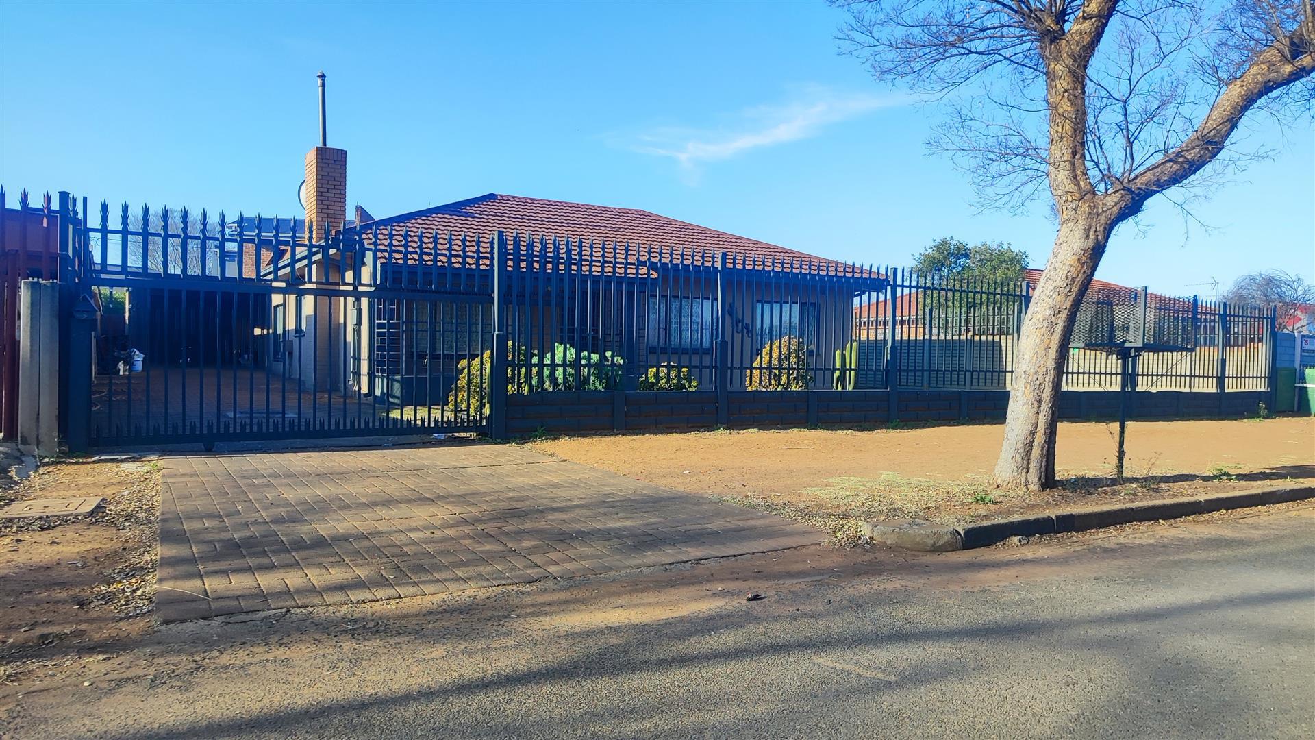Front View of property in Vanderbijlpark