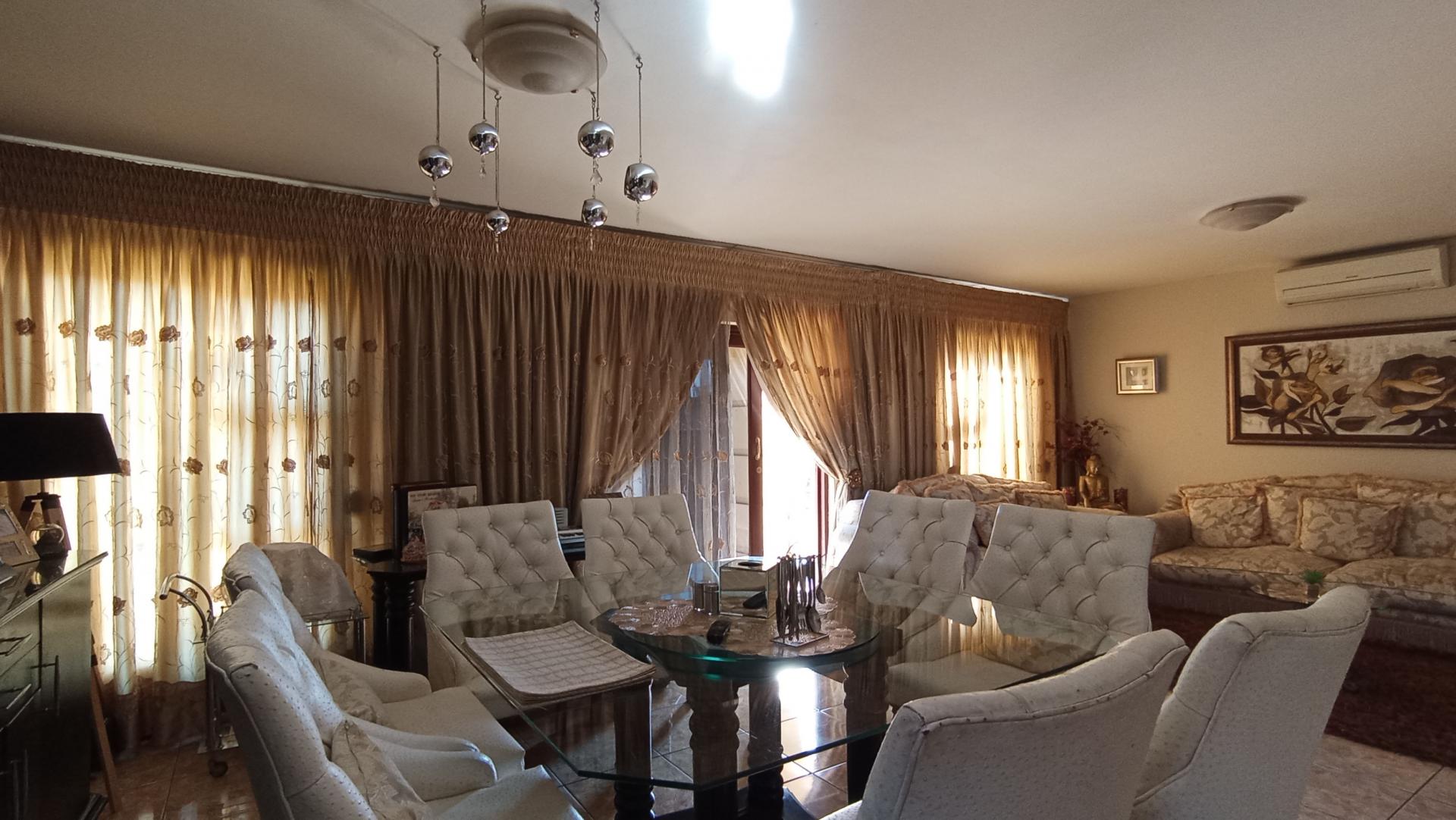 Dining Room - 13 square meters of property in Ormonde