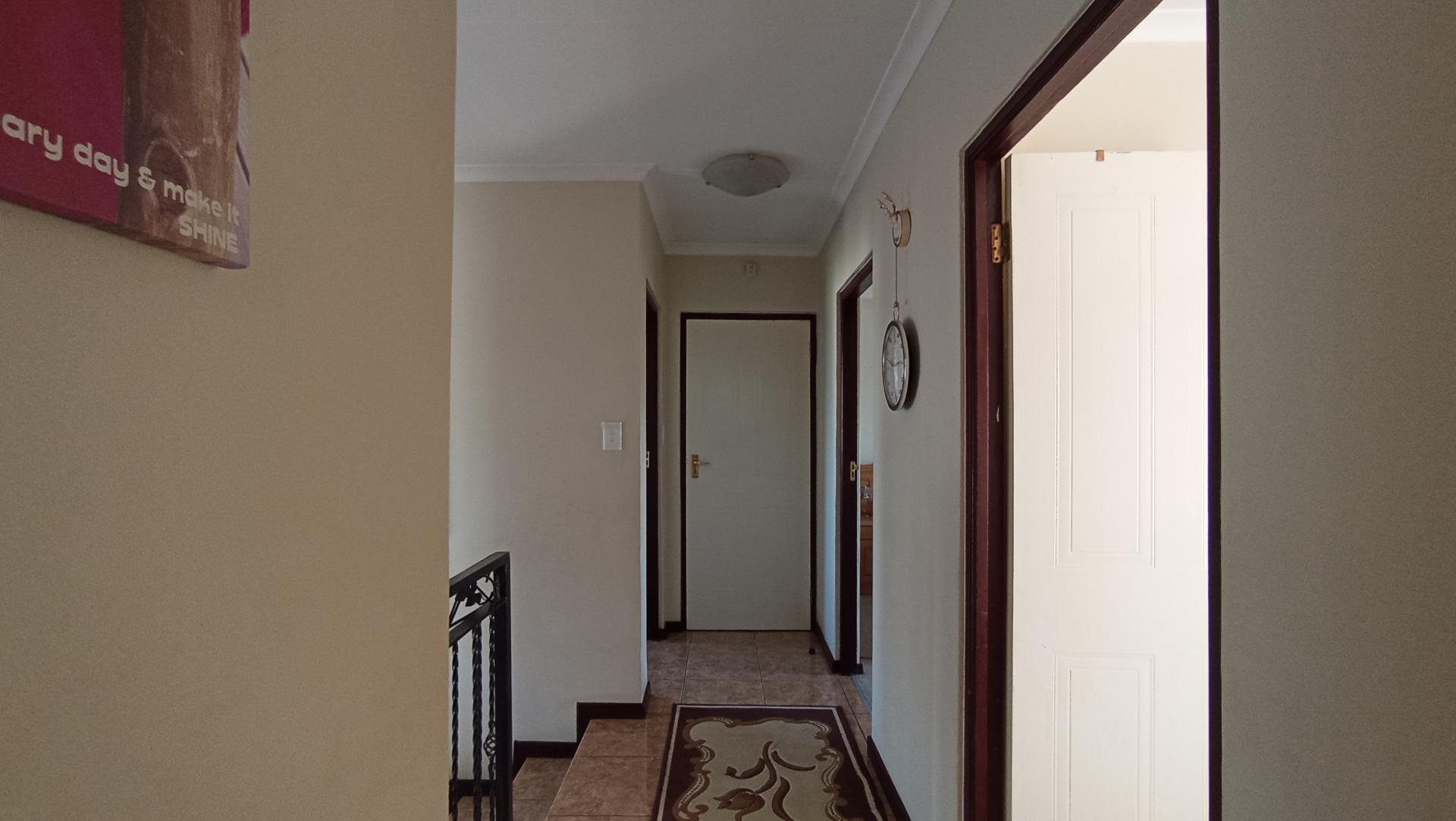 Spaces - 32 square meters of property in Ormonde