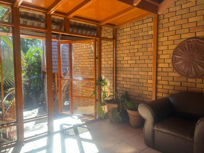 3 Bedroom House for Sale For Sale in Die Heuwel - MR681376