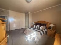  of property in Die Heuwel
