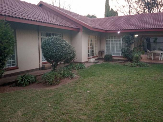 4 Bedroom House for Sale For Sale in Three Rivers - MR681380