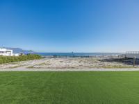  of property in Bloubergstrand