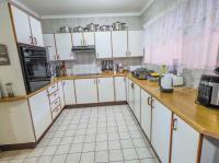  of property in Uvongo