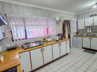  of property in Uvongo