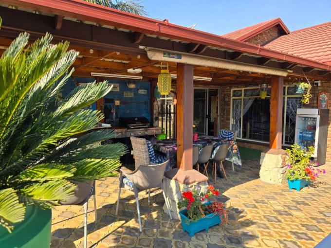 3 Bedroom House for Sale For Sale in Dennesig - MR681432