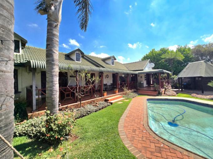 7 Bedroom House for Sale For Sale in Kanonkop - MR681434