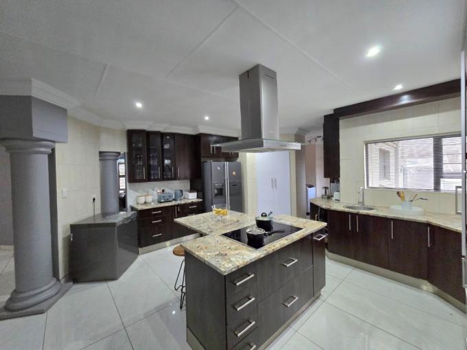 5 Bedroom House for Sale For Sale in Aerorand - MP - MR681441