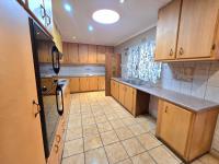  of property in Dennesig