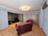 of property in Robertsham