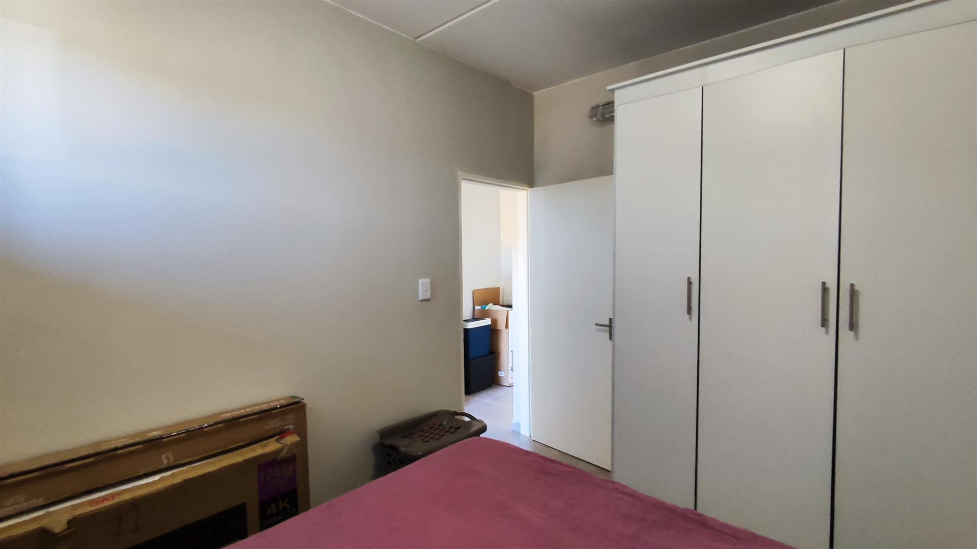 Bed Room 1 - 10 square meters of property in Rynfield