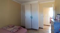 Bed Room 1 - 12 square meters of property in Equestria
