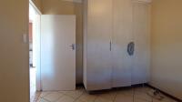Bed Room 3 - 10 square meters of property in Equestria