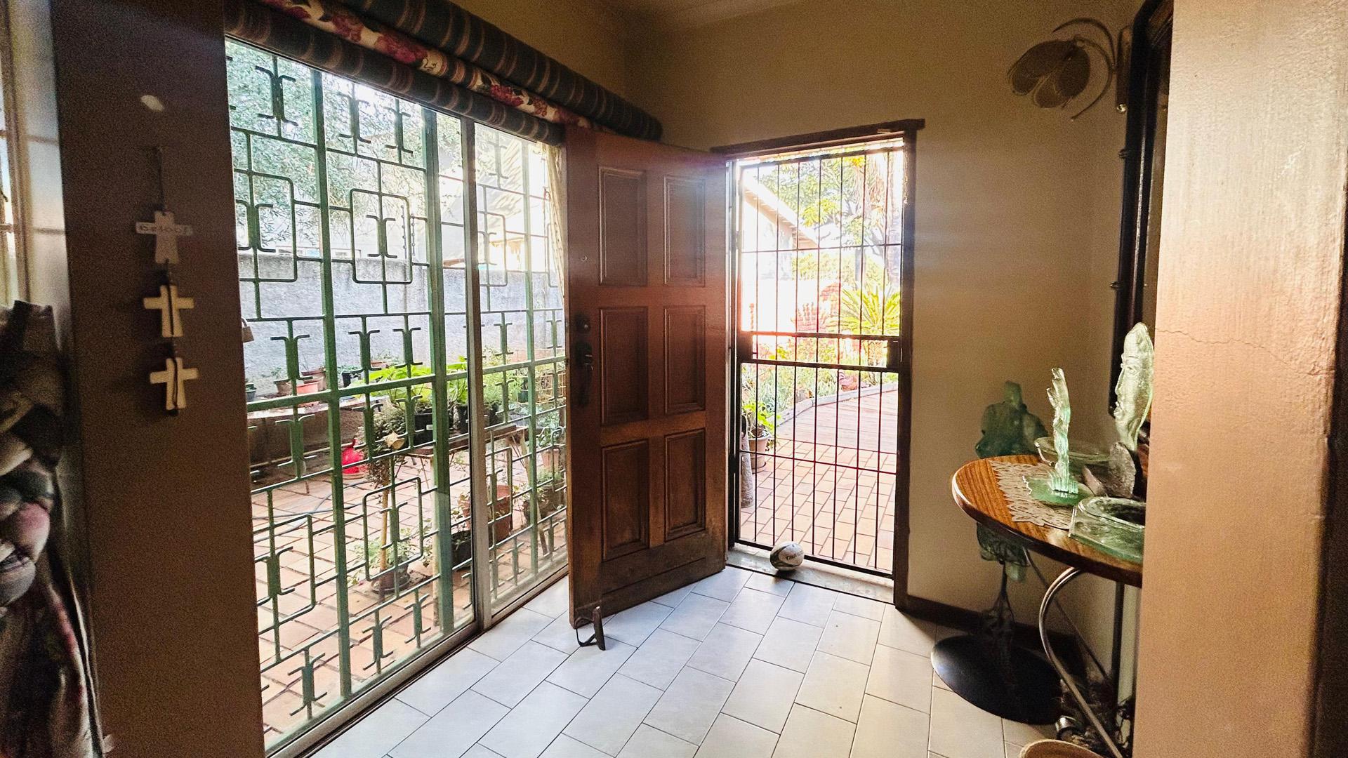 Foyer of property in Mokopane (Potgietersrust)