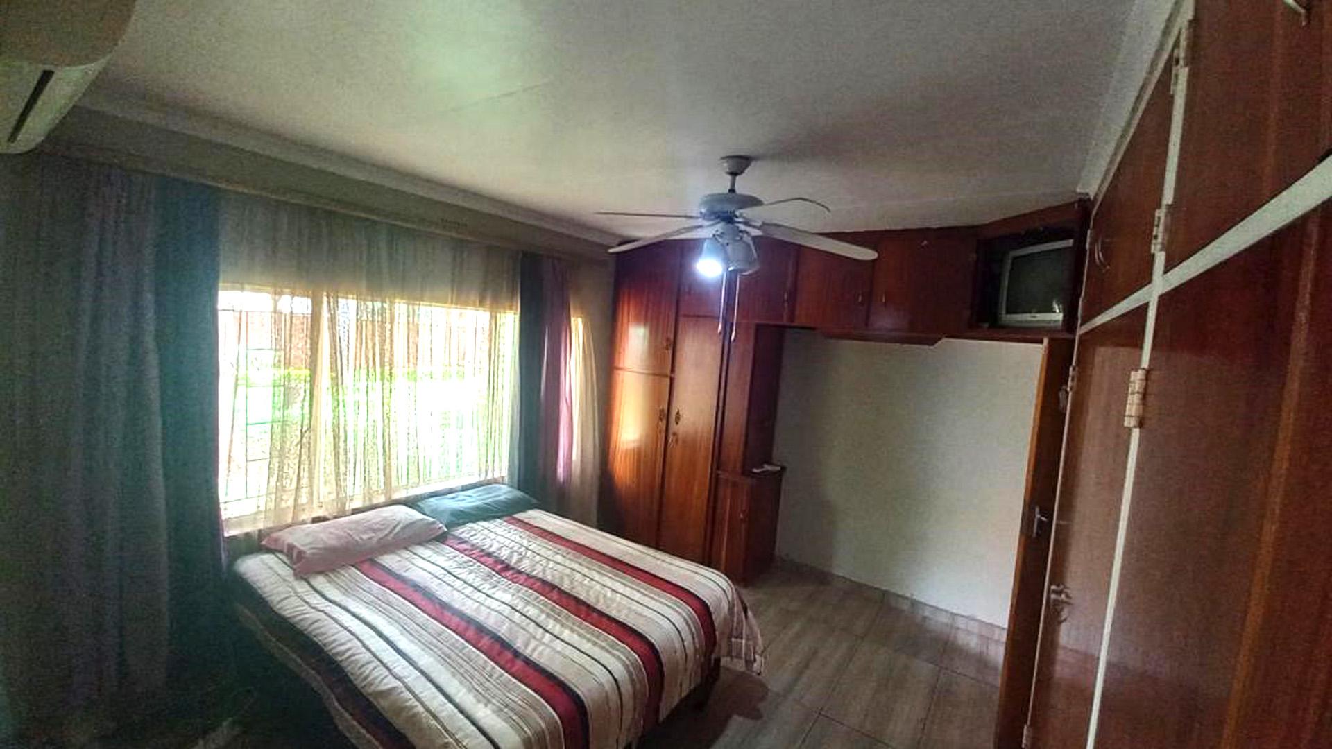 Bed Room 1 of property in Mokopane (Potgietersrust)