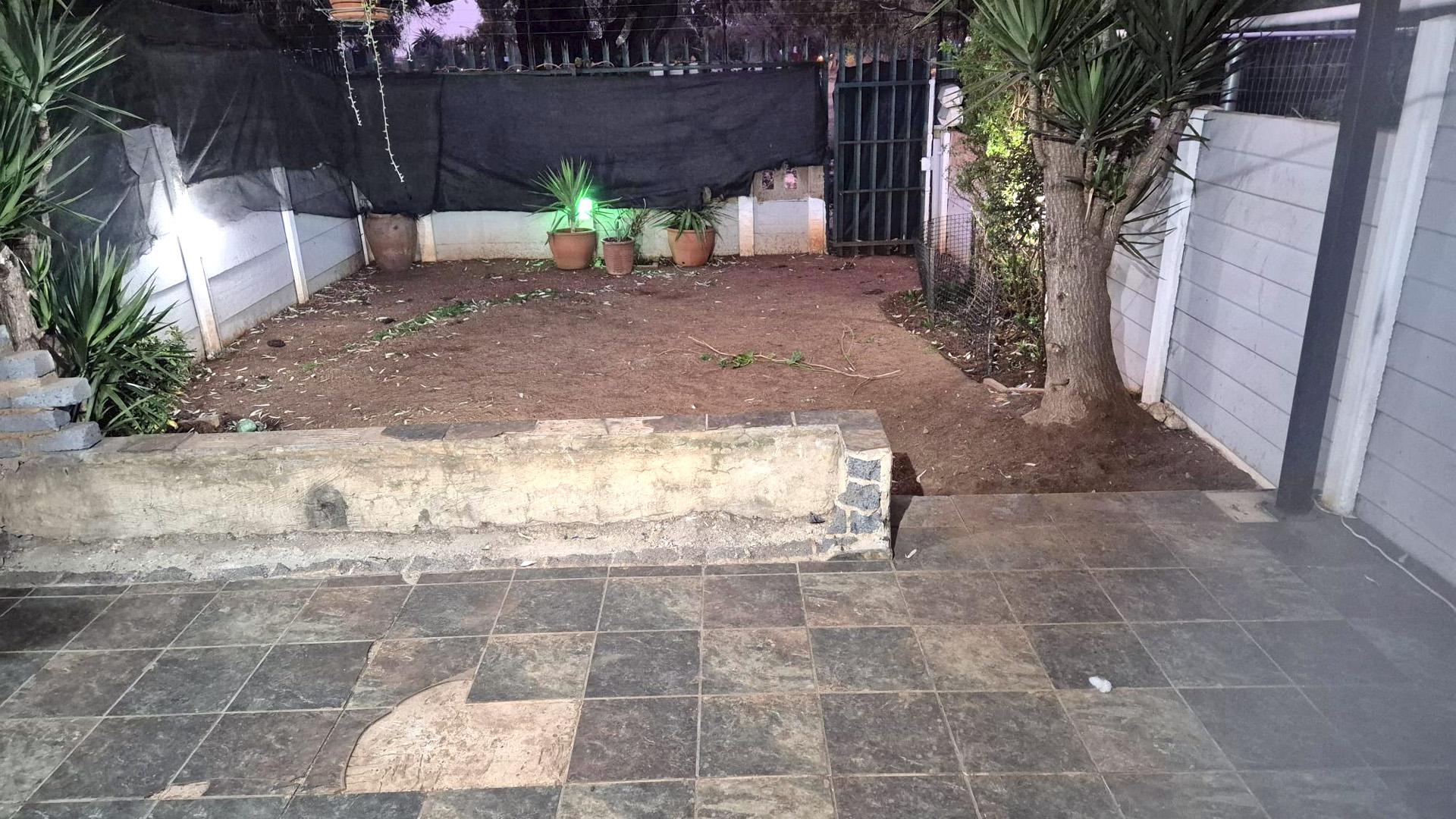 Backyard of property in Rhodesfield