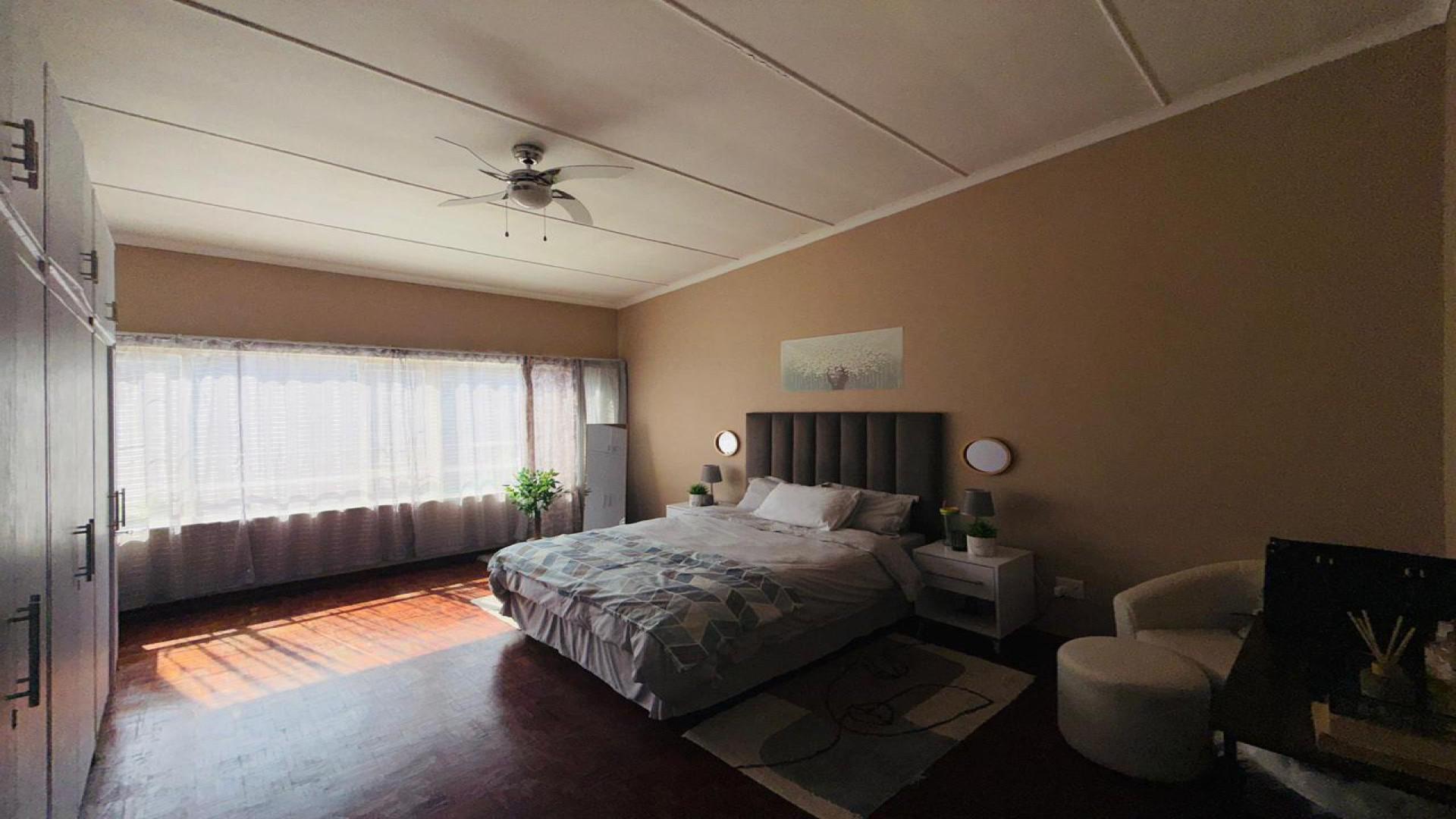 Bed Room 2 of property in Bloemfontein