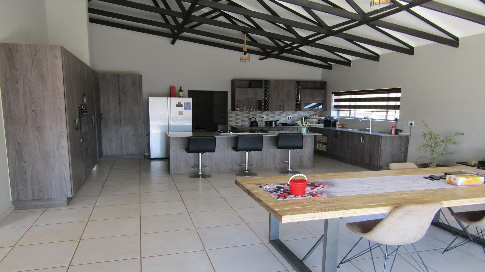 Kitchen of property in Thabazimbi