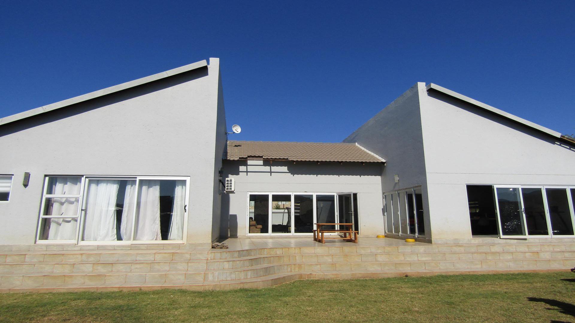 Front View of property in Thabazimbi