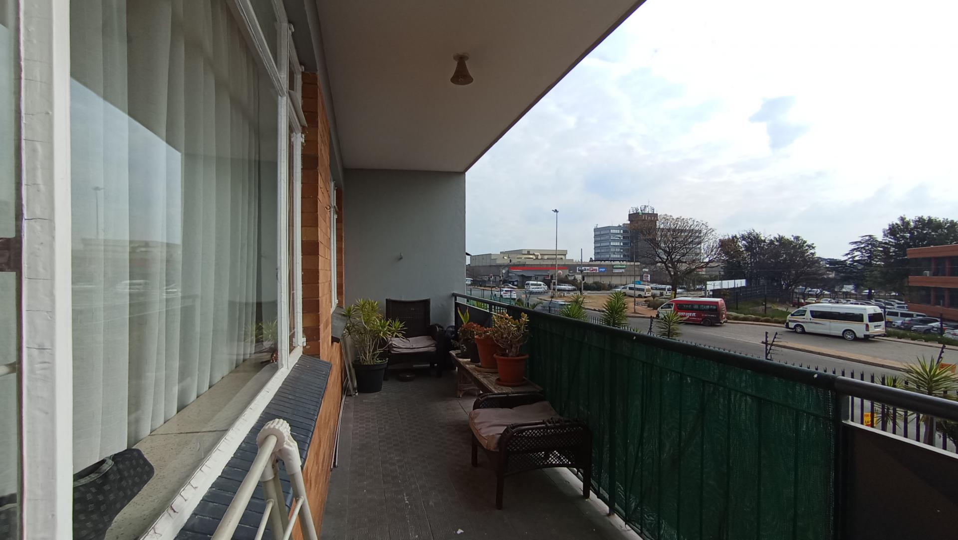 Balcony - 14 square meters of property in Florida North